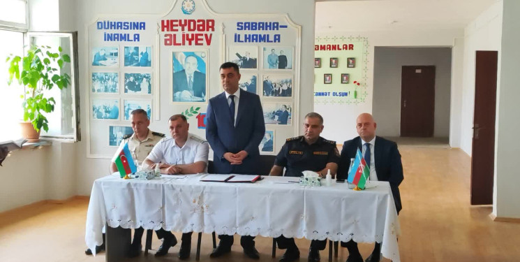 Havarlı kənd sakinlərinin müraciətləri dinlənilib